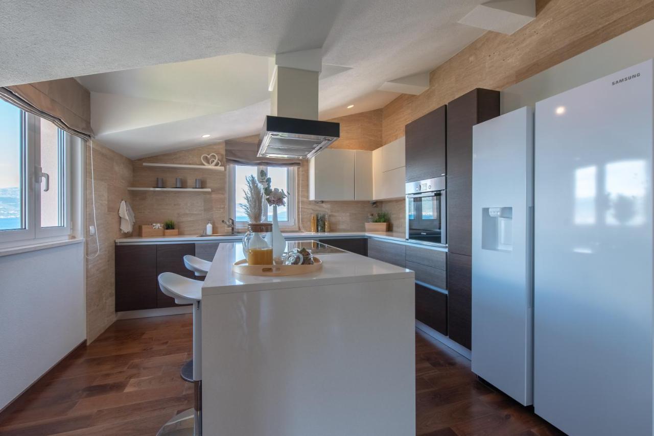 Apartments Belmat Трогир Екстериор снимка
