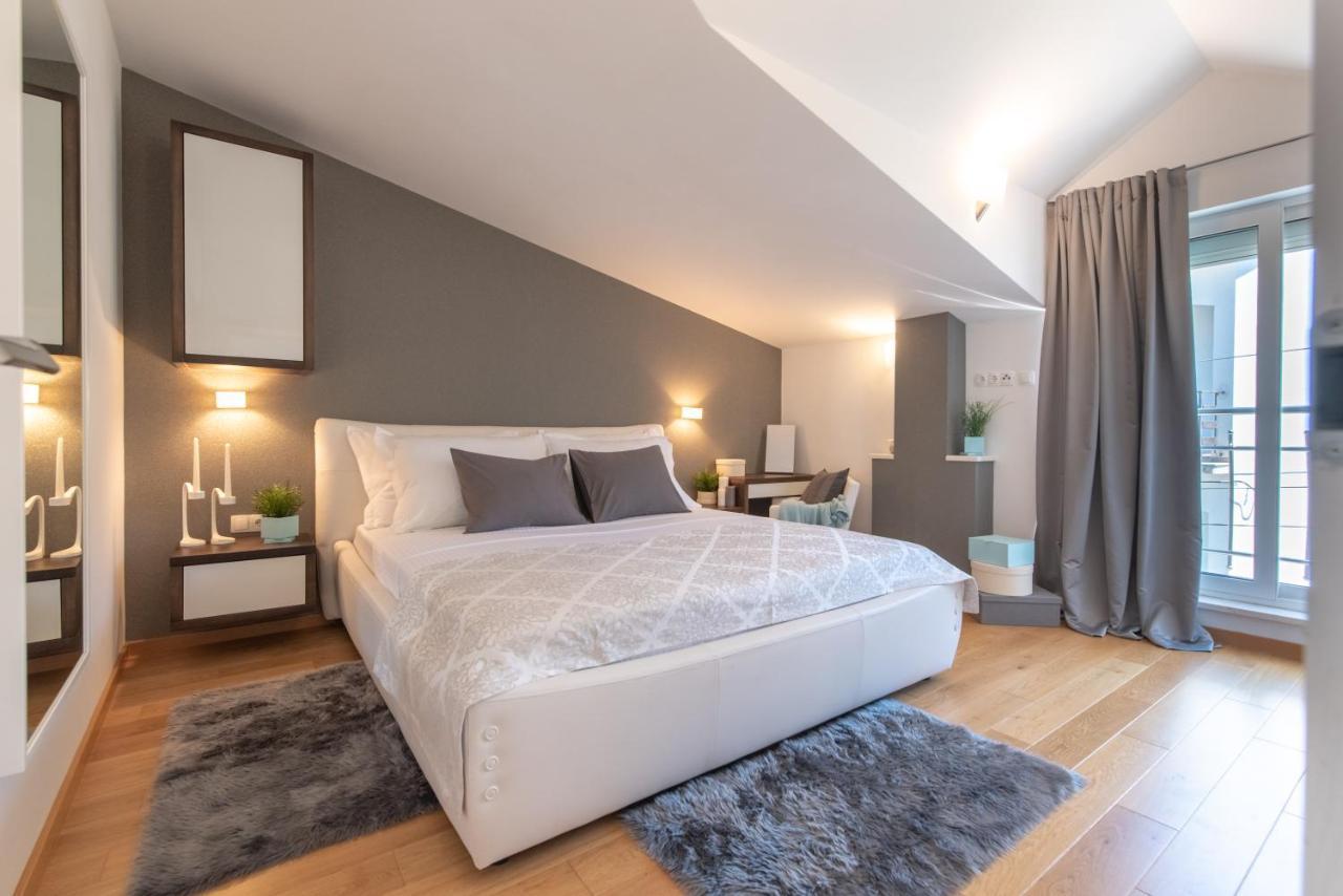 Apartments Belmat Трогир Екстериор снимка