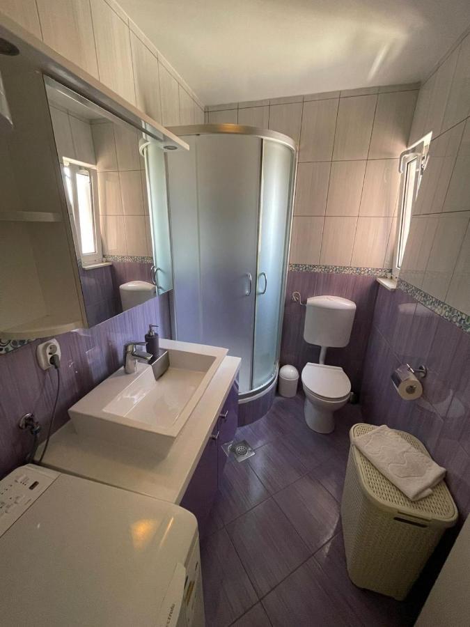 Apartments Belmat Трогир Екстериор снимка