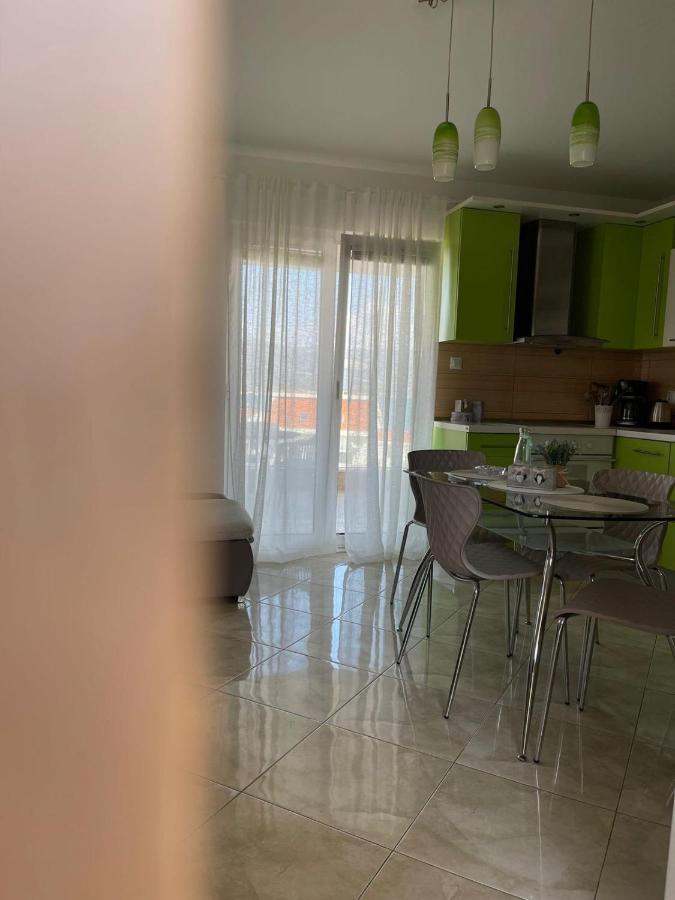Apartments Belmat Трогир Екстериор снимка