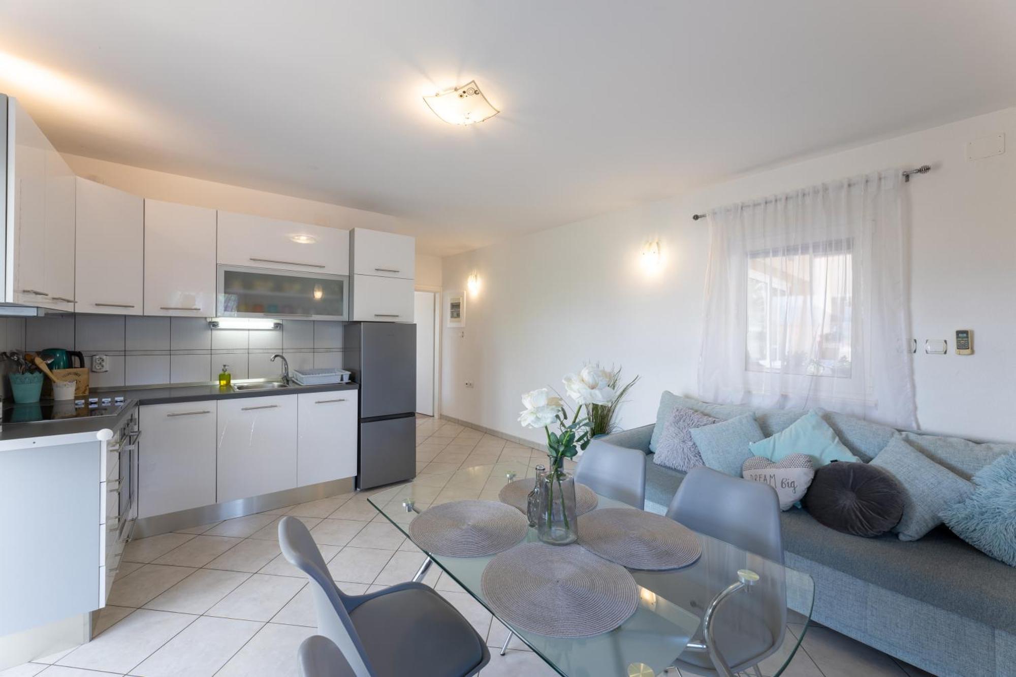 Apartments Belmat Трогир Екстериор снимка