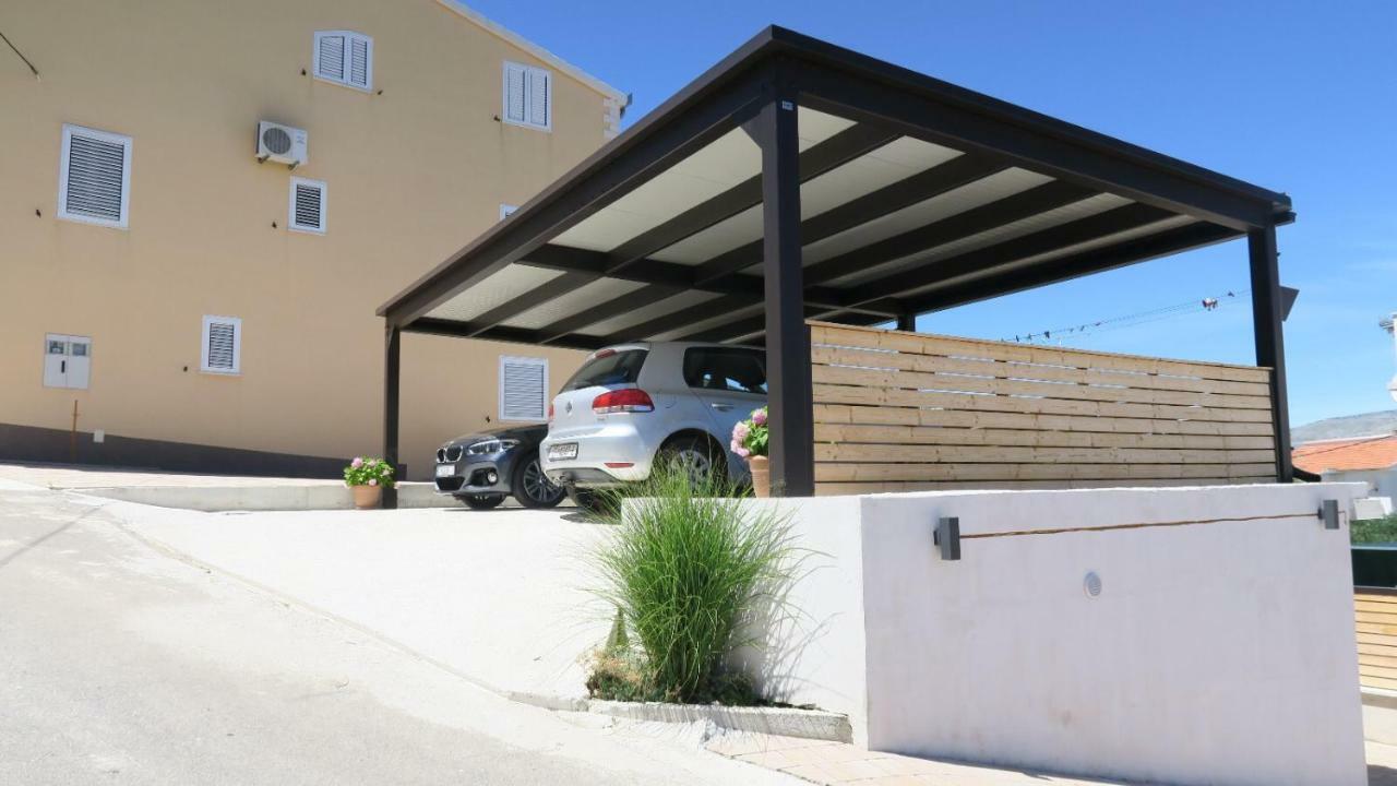 Apartments Belmat Трогир Екстериор снимка